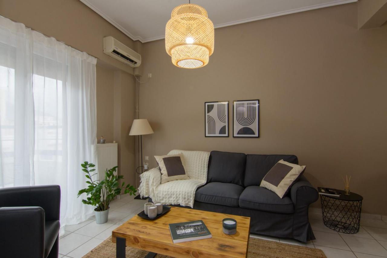 Apt 48, Cozy Apartment In Kalamata City Center エクステリア 写真